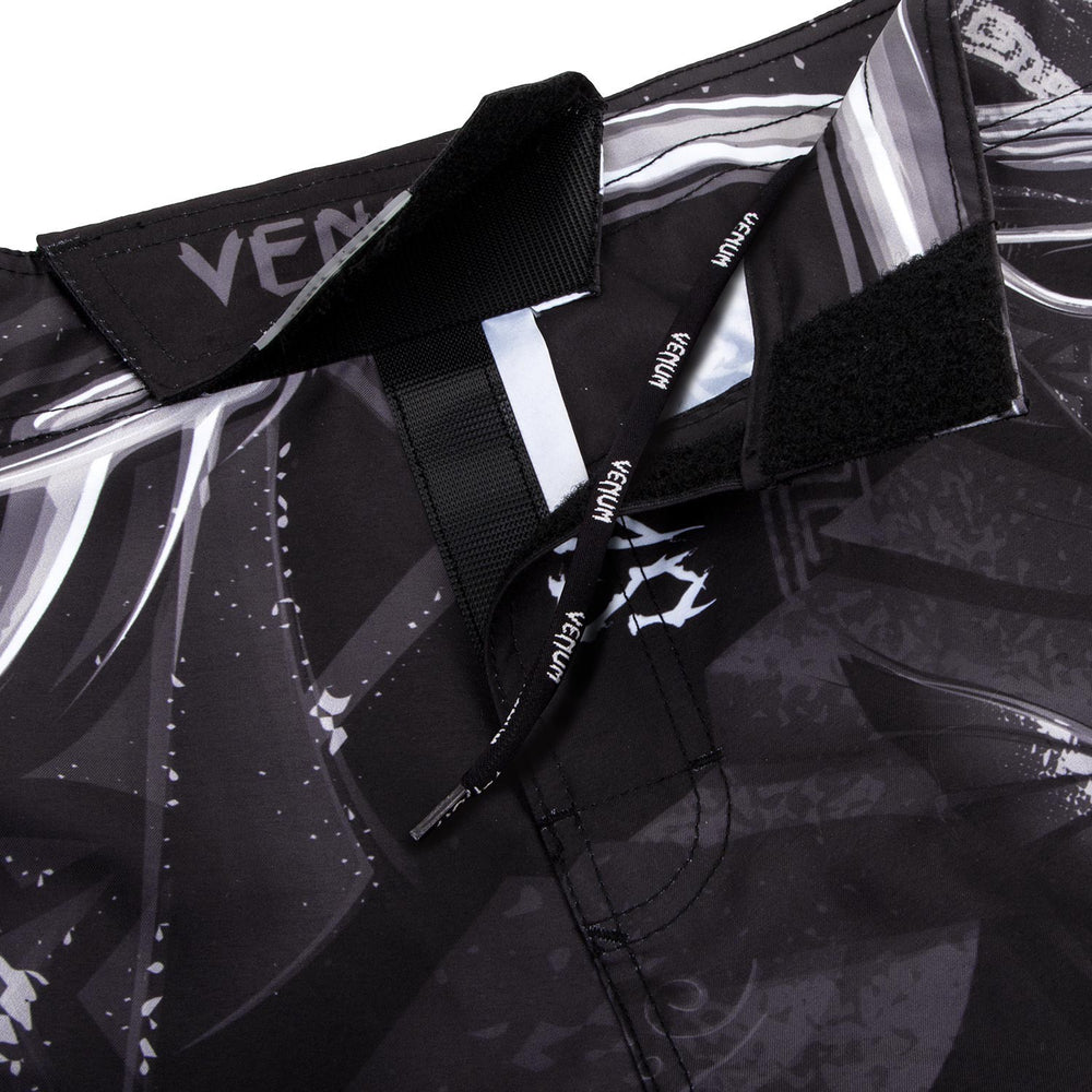 Шорты для MMA Venum Gladiator 3.0 черные