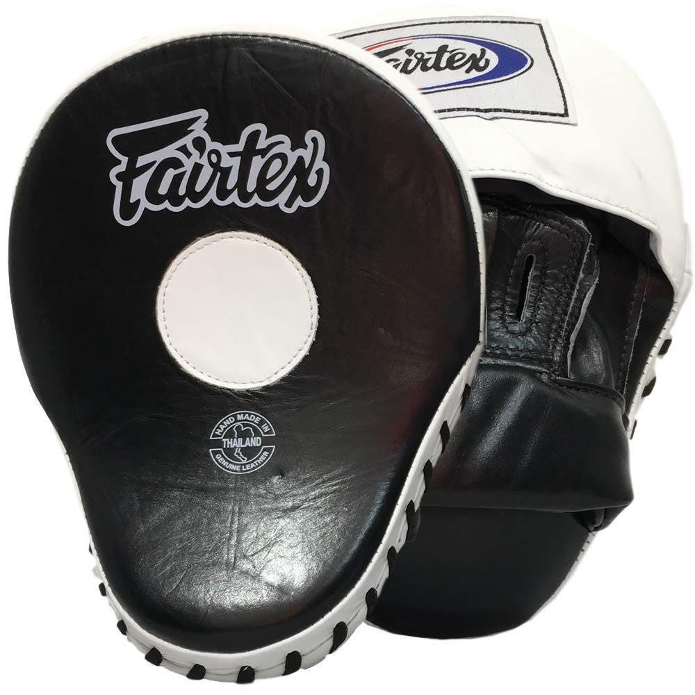 Боксерские лапы Fairtex FMV9 черно- белые