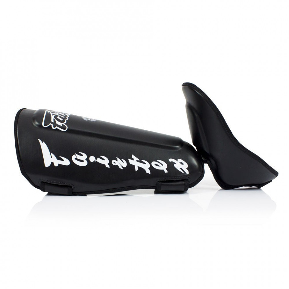 Защита голени Fairtex SP7 черная