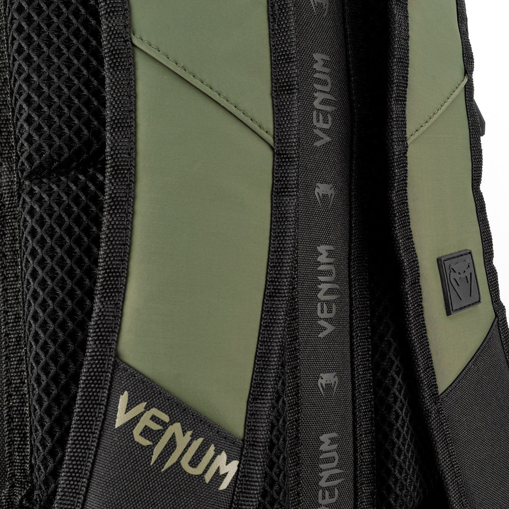 Рюкзак Venum Challenger Xtreme EVO черный, хаки