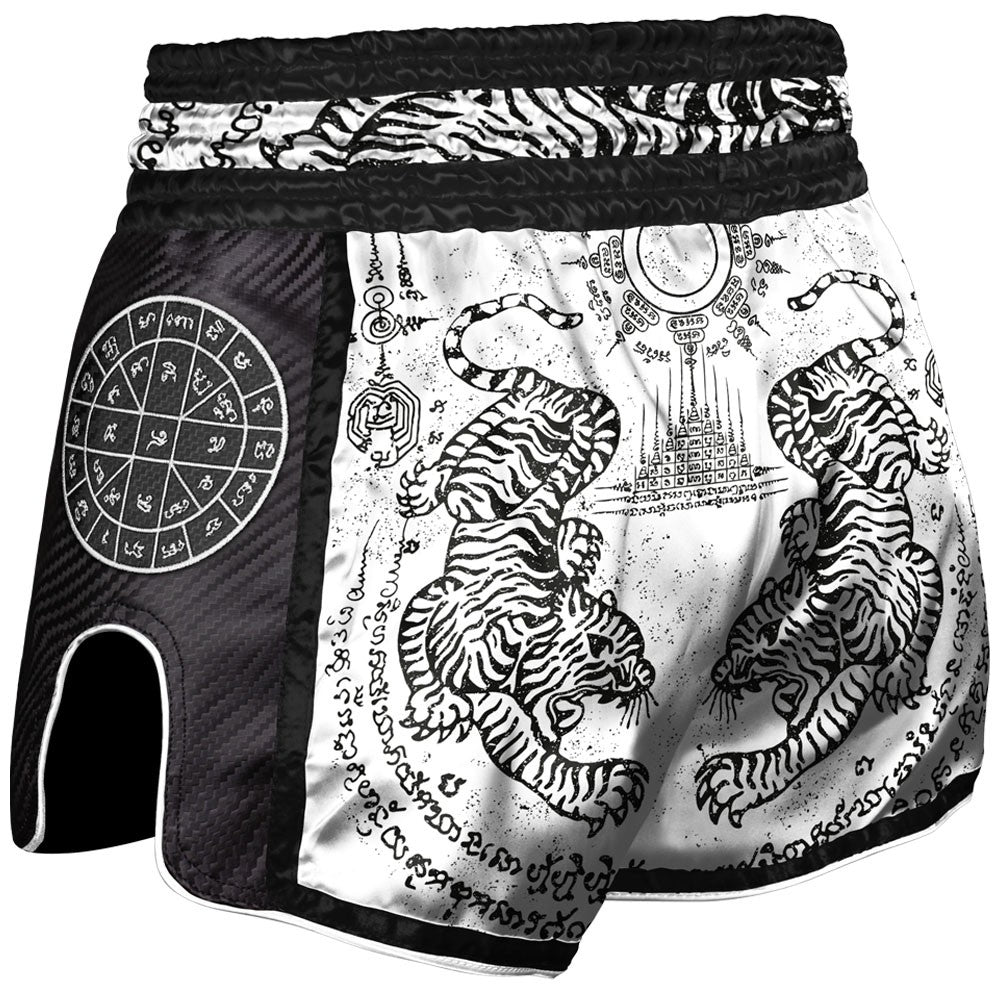 Шорты для Muay-Thai 8 Weapons Sak Yant Tigers белые