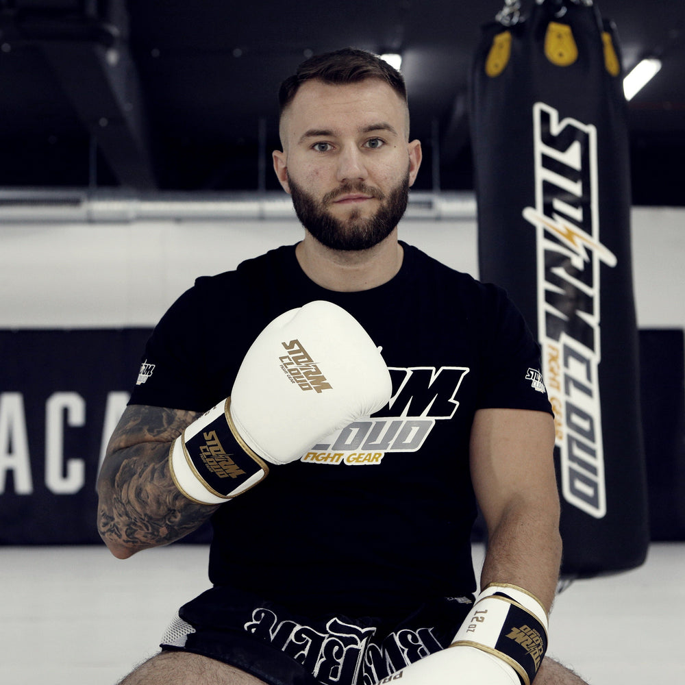 Боксерские перчатки StormCloud Boxing Pro Бело/Золотые