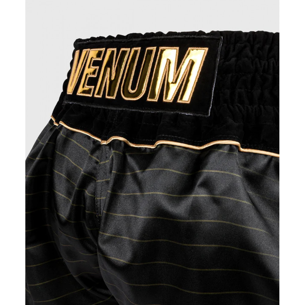 Шорты Venum Attack Muay Thai Shorts Черно-золотые
