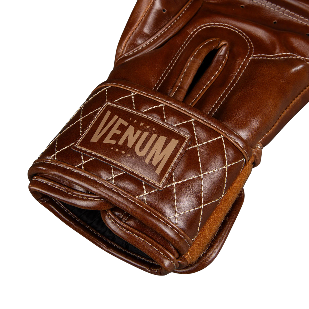 Перчатки боксерские Venum Impact Shiny Havana 