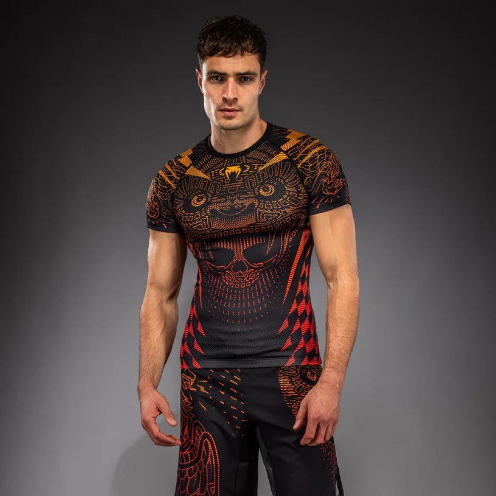 Рашгард с коротким рукавом Venum Quetzal Fury 