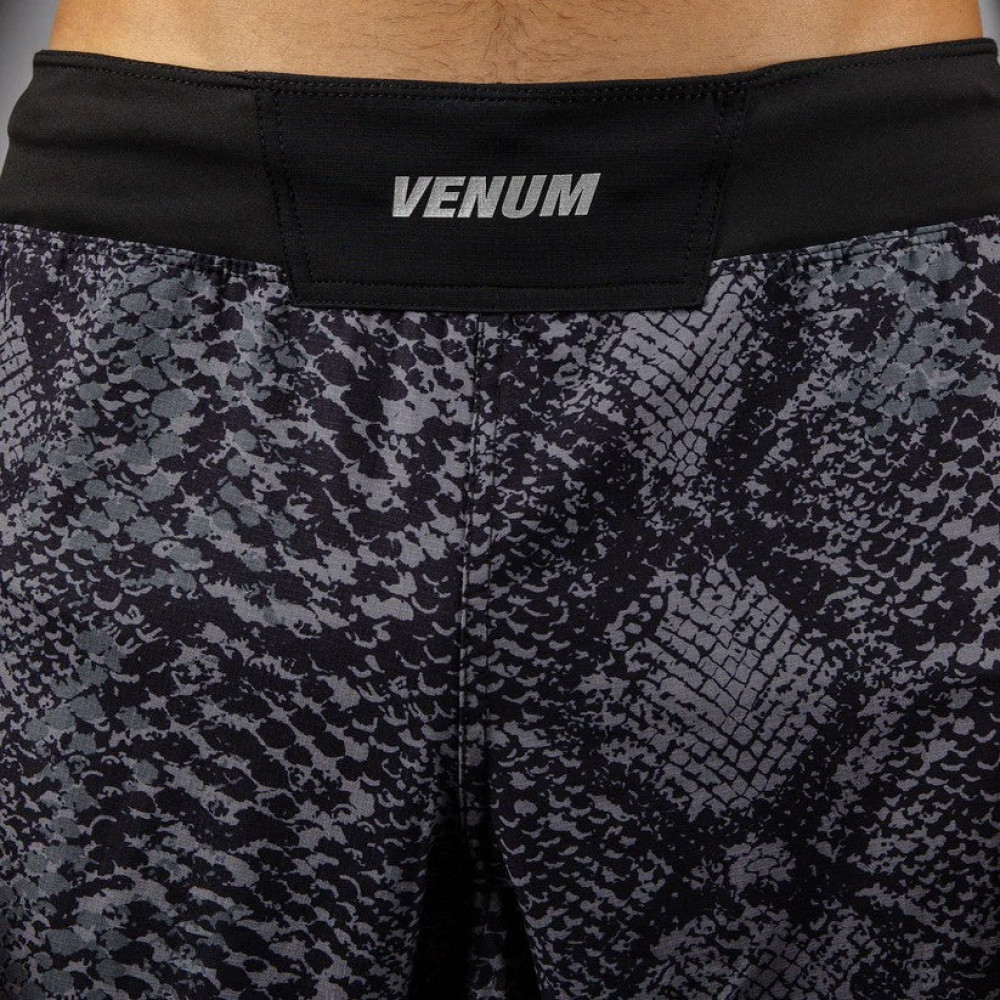 Шорты для MMA  Venum G-Fit Scales Черные