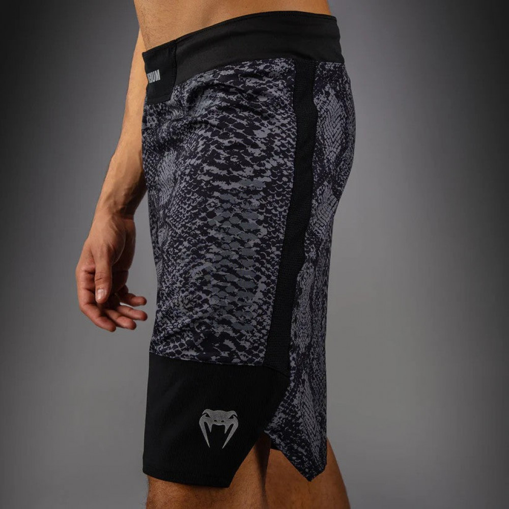 Шорты для MMA  Venum G-Fit Scales Черные