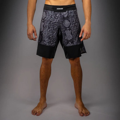 Шорты для MMA  Venum G-Fit Scales Черные