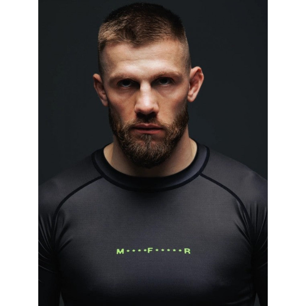 Рашгард с коротким рукавом MANTO MANTOFIGHTERS Черный