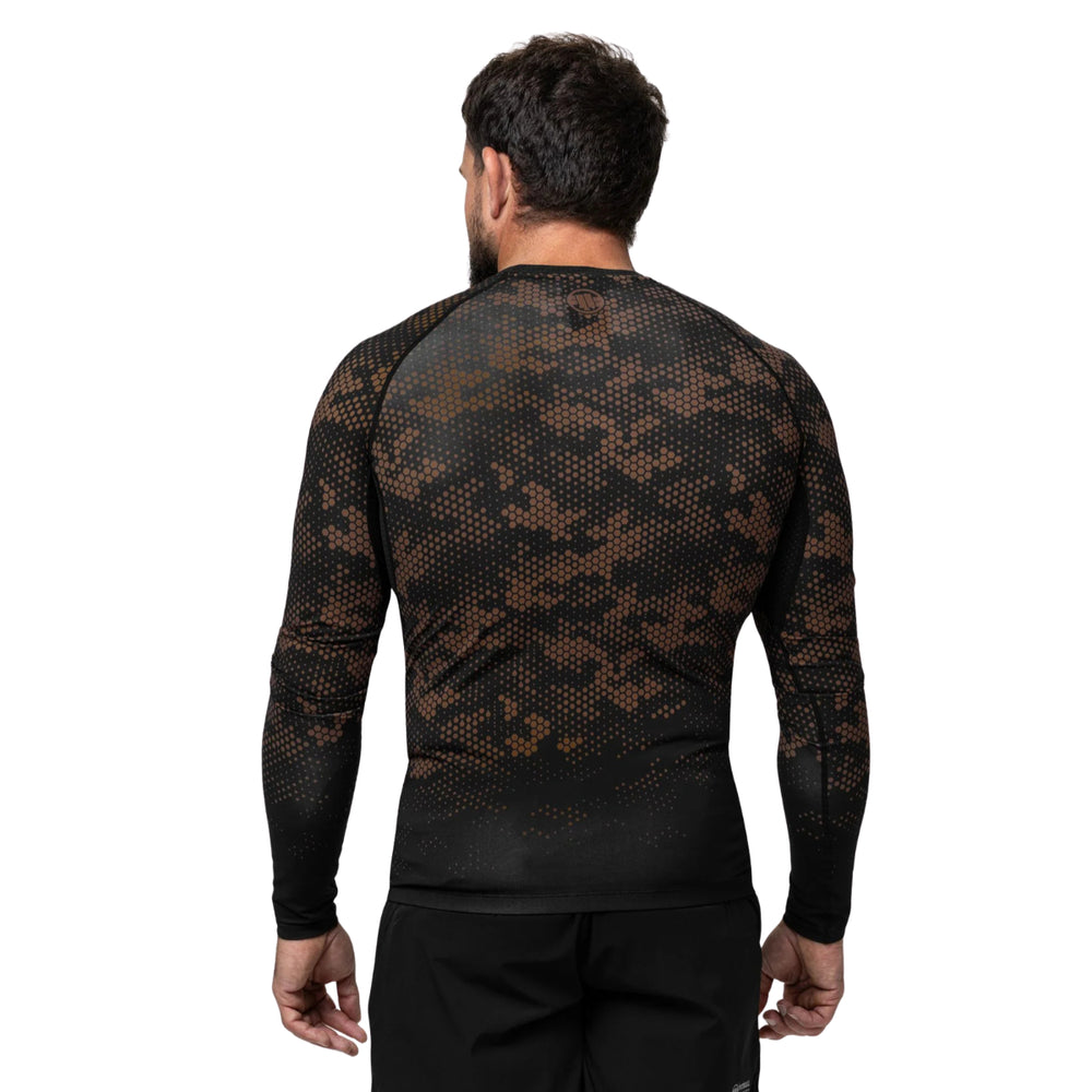 Рашгард Pitbull Hex Camo Hilltop с длинным рукавом песочный