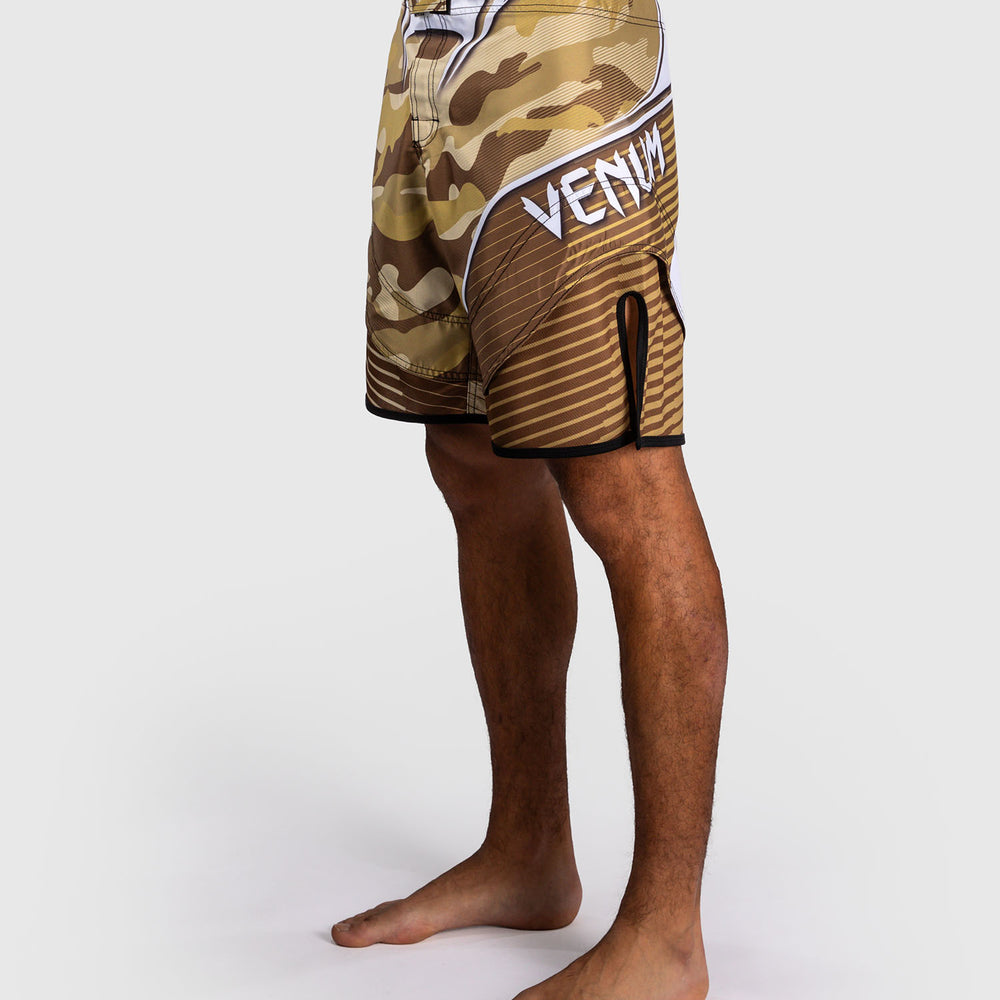Шорты для ММА Venum Camo Hero бежево-коричневые