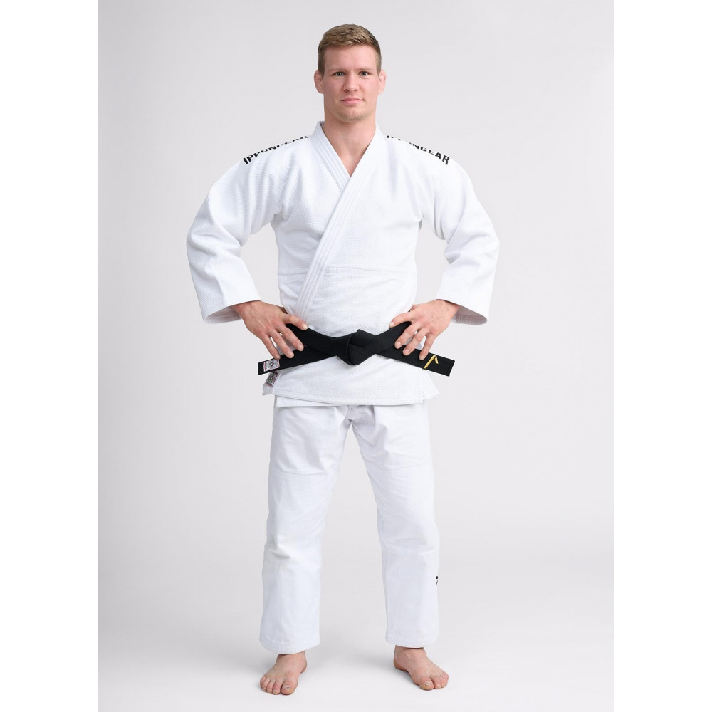 Кимоно для Дзюдо IPPON GEAR LEGEND 2 700G с сертификатом IJF Белое SLIM