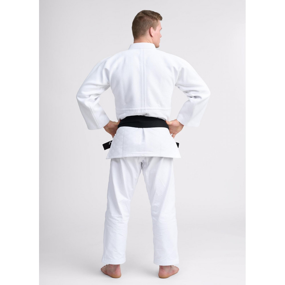 Кимоно для Дзюдо IPPON GEAR LEGEND 2 700G с сертификатом IJF Белое SLIM
