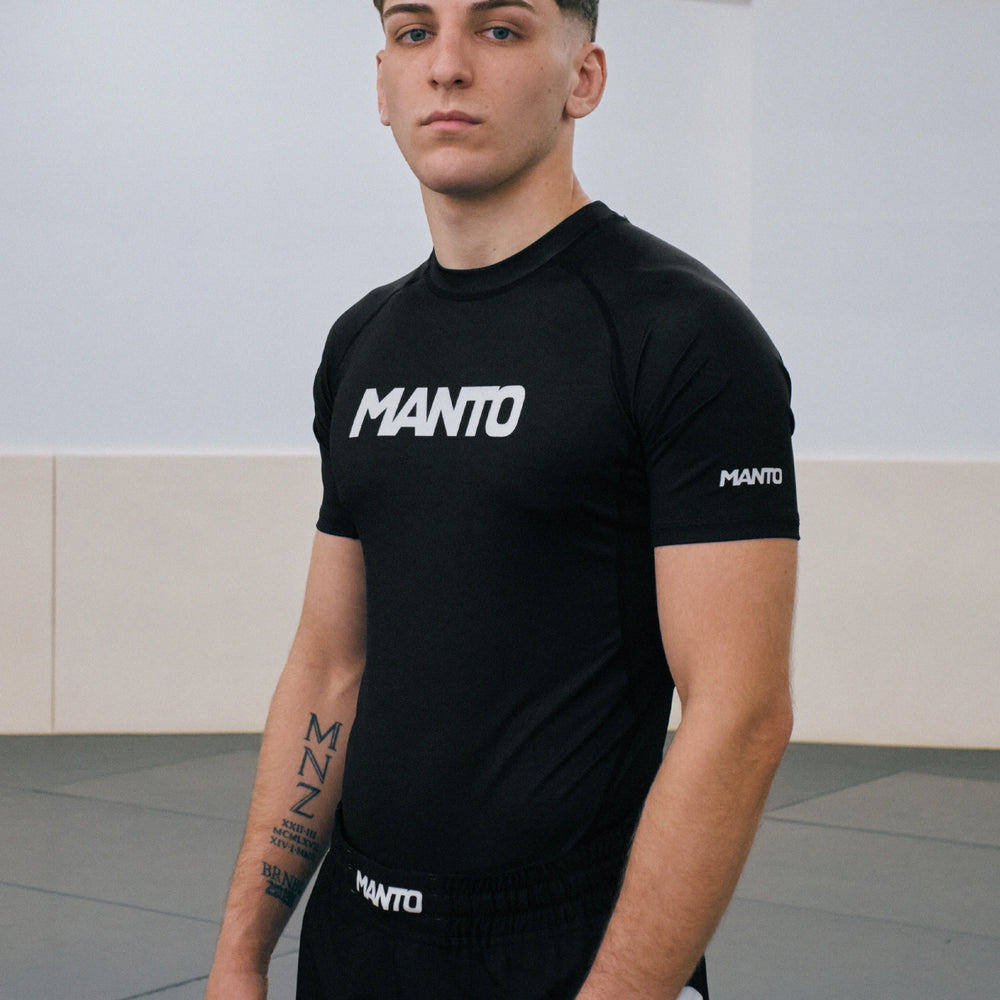  Рашгард MANTO LOGO DUAL с короткими рукавами черный