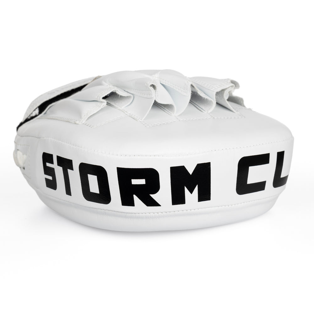 Боксерские лапы StormCloud Vortex белые