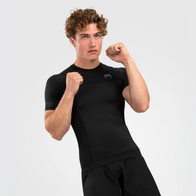 Рашгард Venum G-Fit AIR с коротким рукавом Черный