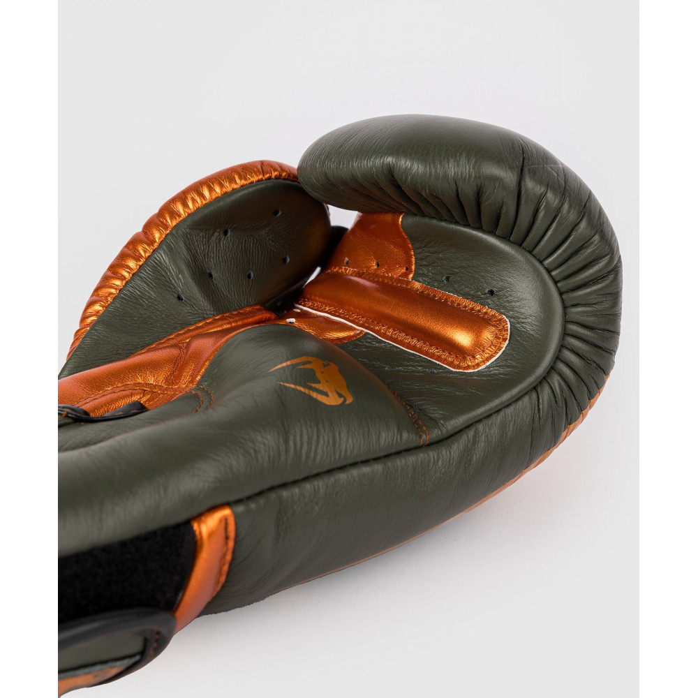 Перчатки боксерские Venum Giant 3.0 Хаки