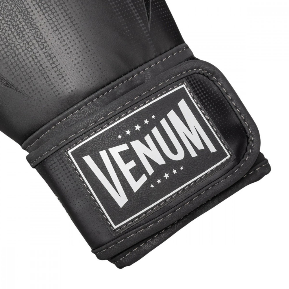 Боксерские перчатки Venum Stealth Черно/Белые