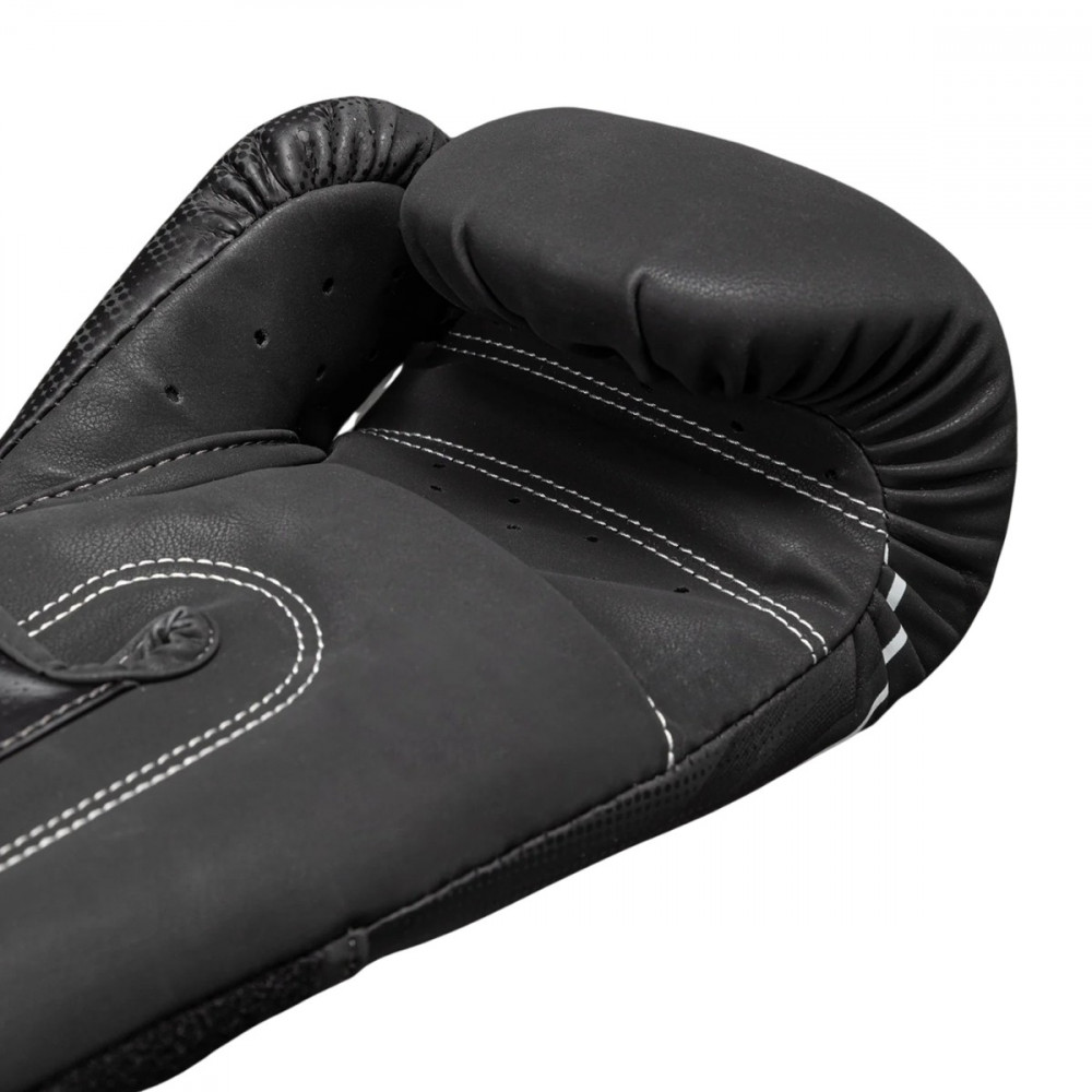 Боксерские перчатки Venum Stealth Черно/Белые