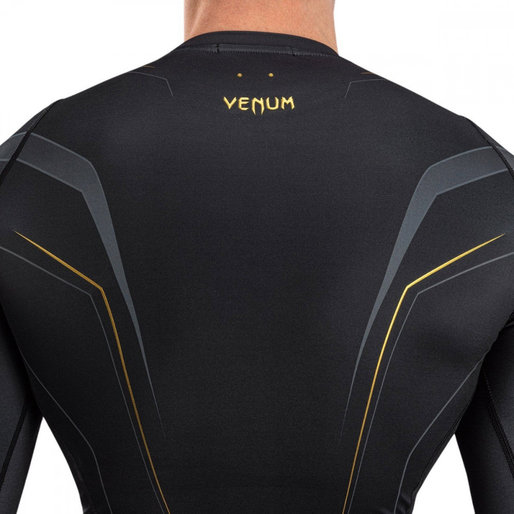 Рашгард Venum Streamline Черно/Золотой с длинным рукавом