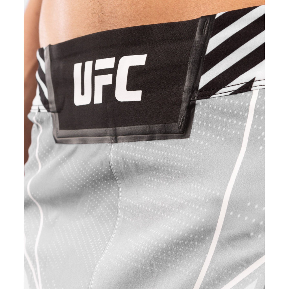 Venum UFC Шорты MMA Authentic Fight Night Long Fit Белые