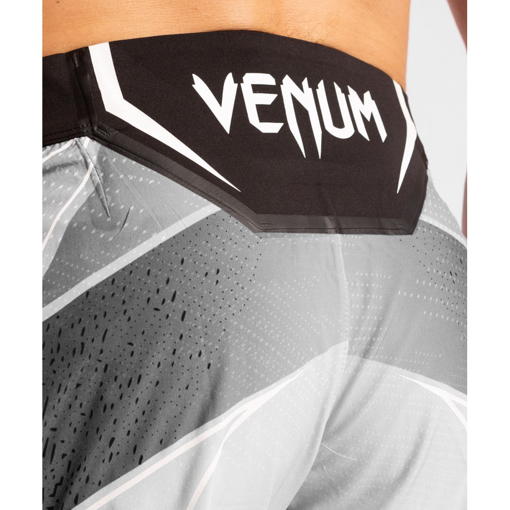 Venum UFC Шорты MMA Authentic Fight Night Long Fit Белые