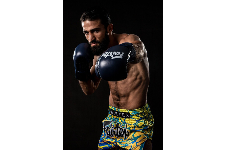 Лучшие боксерские перчатки Fairtex 2024